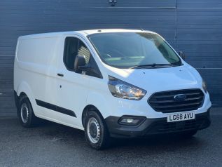 Used FORD TRANSIT CUSTOM in Surrey for sale