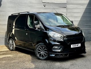 Used FORD TRANSIT CUSTOM in Surrey for sale