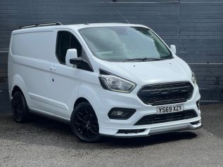 Used FORD TRANSIT CUSTOM in Surrey for sale