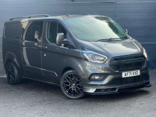 Used FORD TRANSIT CUSTOM in Surrey for sale