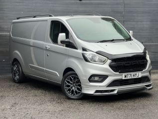 Used FORD TRANSIT CUSTOM in Surrey for sale