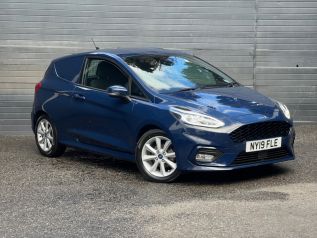 Used FORD FIESTA in Surrey for sale