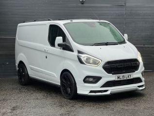 Used FORD TRANSIT CUSTOM in Surrey for sale